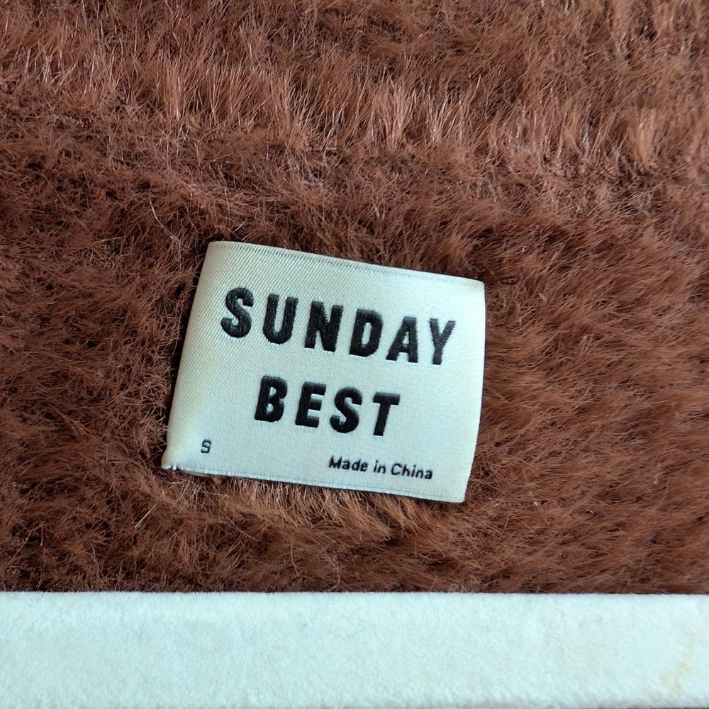Sunday Best Aritzia Reese Cardigan Brown Eyelash Knit Cropped Sweater Small - Picture 6 of 8